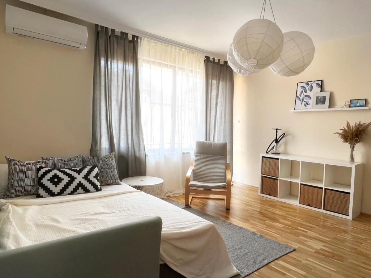 Lovely Apartment With Balcony In Pomorie Old Town By Flat Mаnаger Luaran gambar